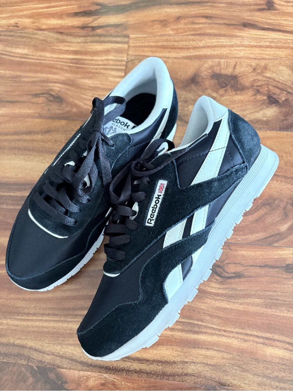 NEW Reebok Women’s Classic Nylon Shoes In Black 8.5 39 Leather Sneakers - Picture 5 of 13